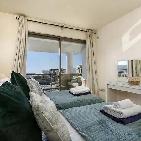 Flamingos - Luxury Golf Отель