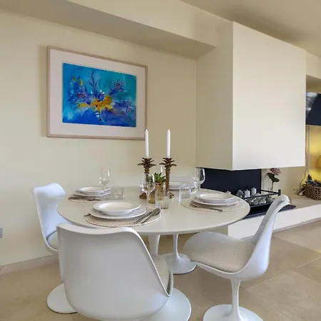 Flamingos - Luxury Golf Hotel