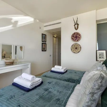 Flamingos - Luxury Golf Szálloda