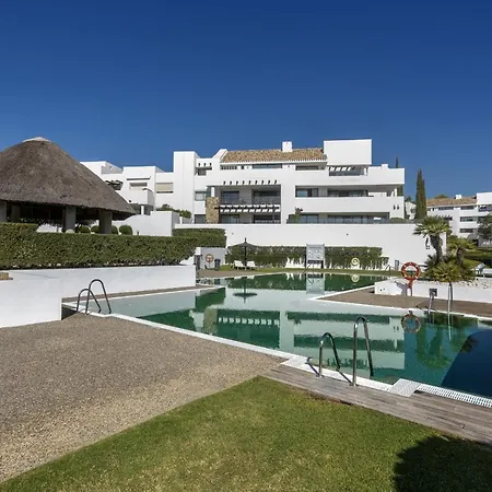 Flamingos - Luxury Golf