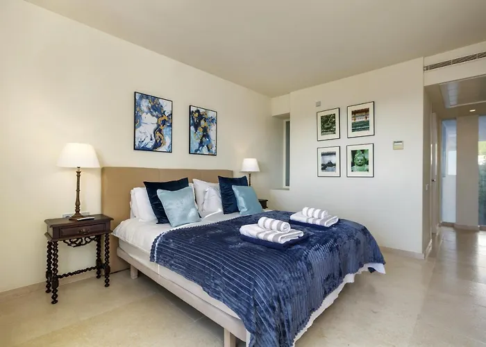 Flamingos - Luxury Golf Otel