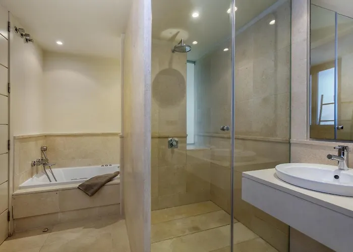 Otel Flamingos - Luxury Golf