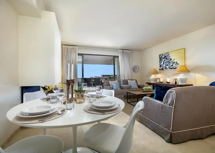 Hotell Flamingos - Luxury Golf